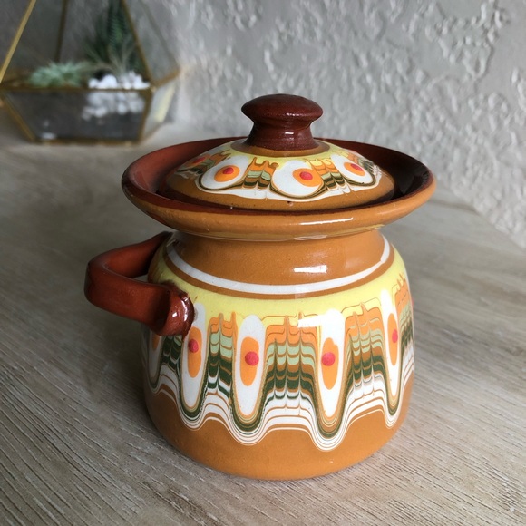 Vintage Handmade Ceramic Home Decor Container - Picture 5 of 5